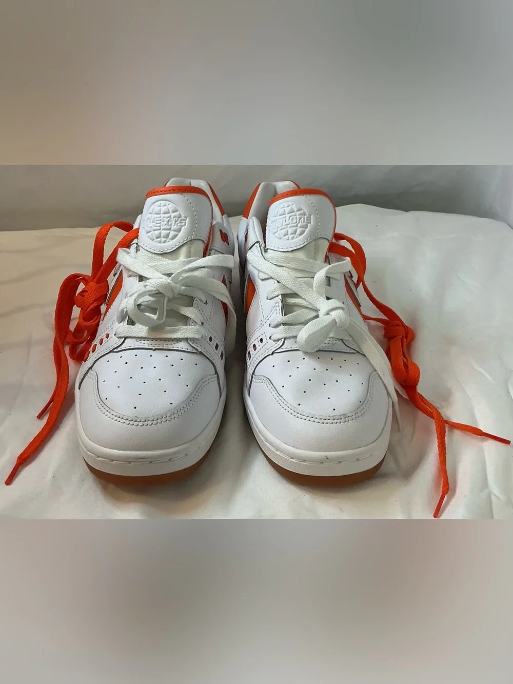 Converse CONS White Orange Leather Gum Sneakers Men 8.5 Women 10